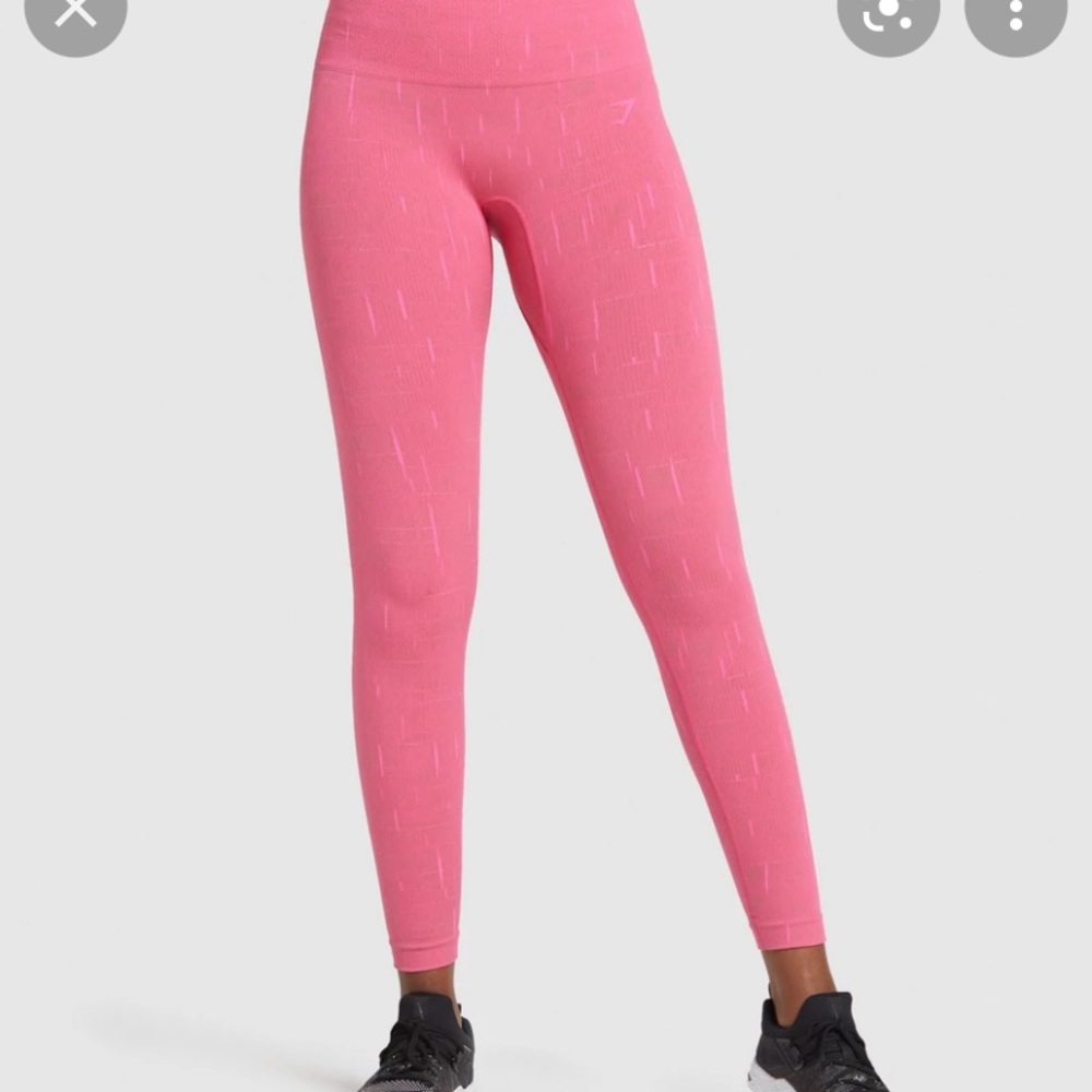 NWOT GYMSHARK LEGGINGS